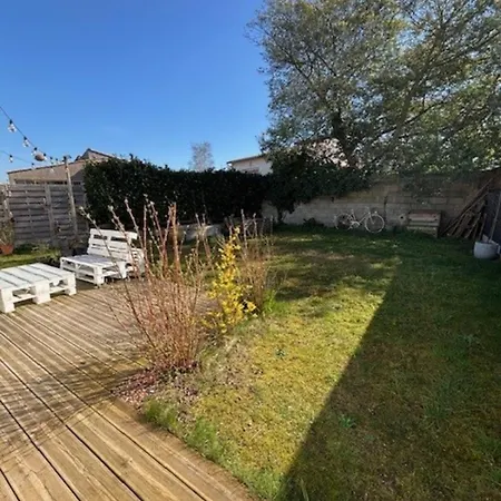 Entre Terre Et - Parking - Jardin